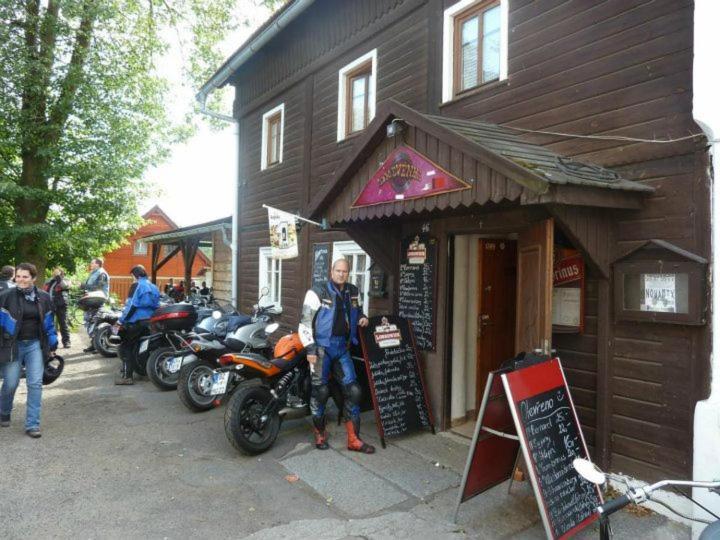 Hotel Drevenka Provodin Exterior foto